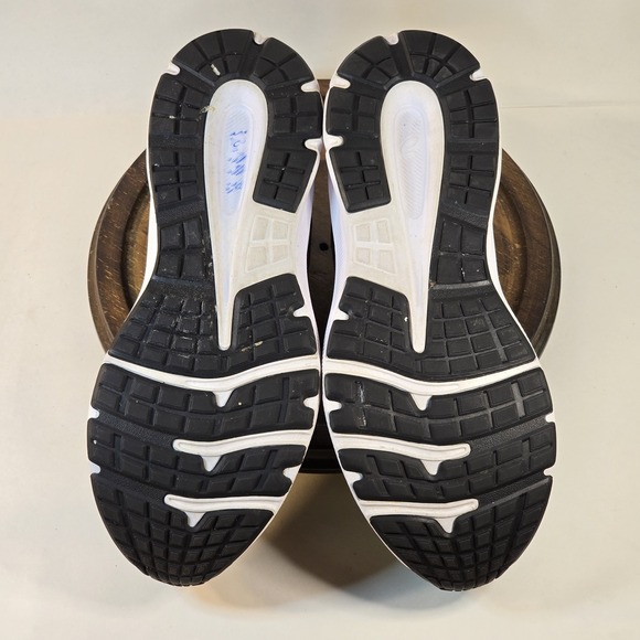 ASICS Women's Black and Pink Athletic Shoes - Picture 9 of 10